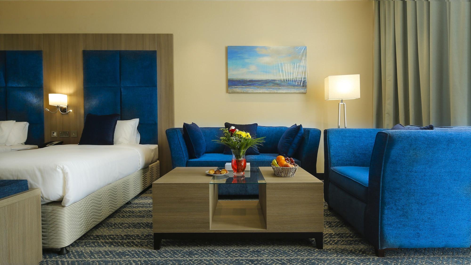 The Castle Premium Hotel Doha Extérieur photo
